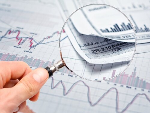 Magnifying-Glass-Financial-Report-Analyzing-Frontier-Markets