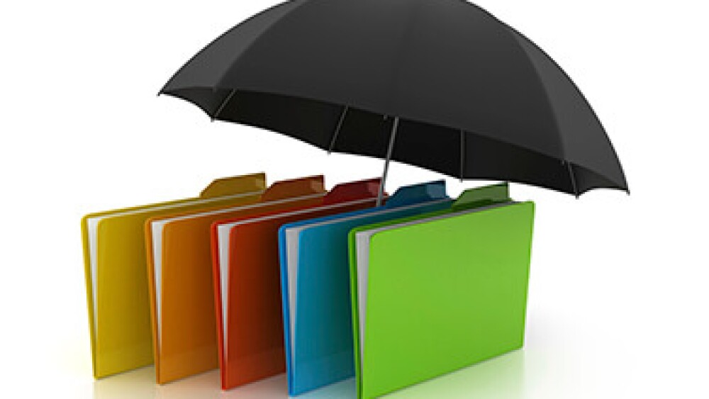 i-foldersunderblackumbrella