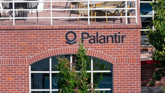 Palantir (PLTR) Technologies headquarters campus exterior view in Silicon Valley. - Palo Alto, California, USA - 2019